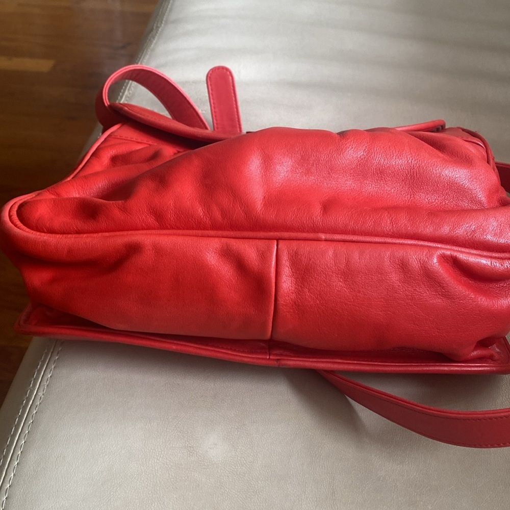Fendi Bag - Picture 8 of 11